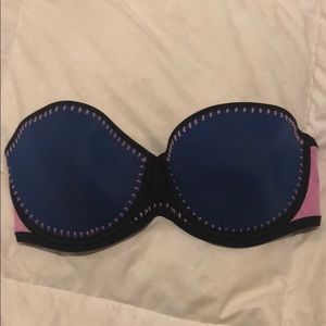 victoria’s secret 34DD swimsuit top